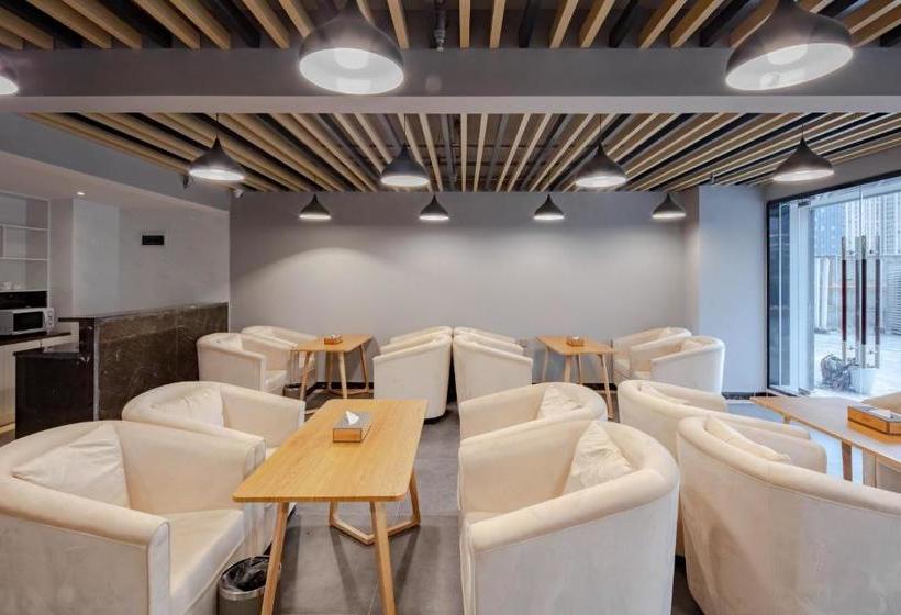 Four Seasons To Shu Hotel