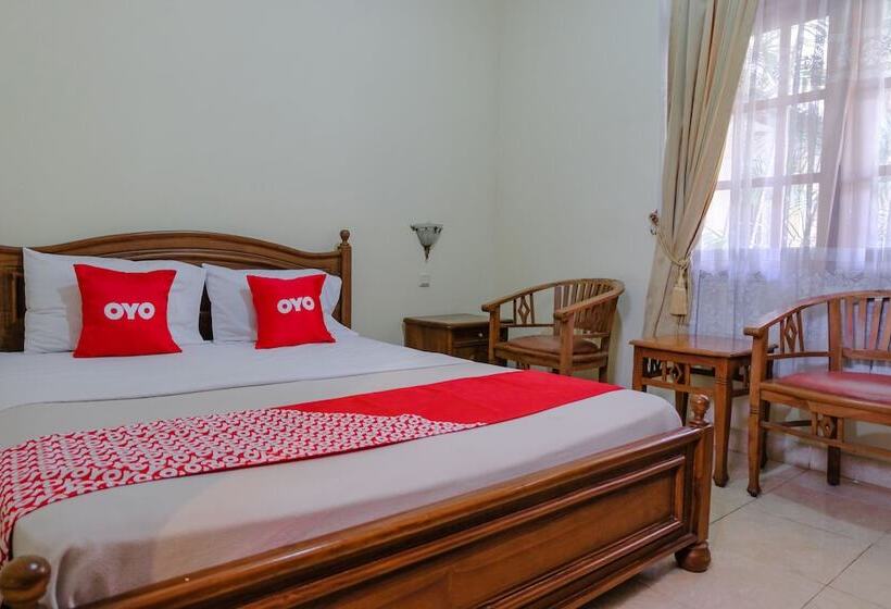 בית מלון כפרי Sarangan Permai By Oyo Rooms