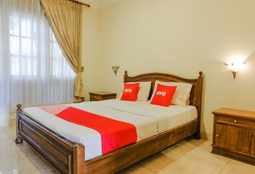 בית מלון כפרי Sarangan Permai By Oyo Rooms