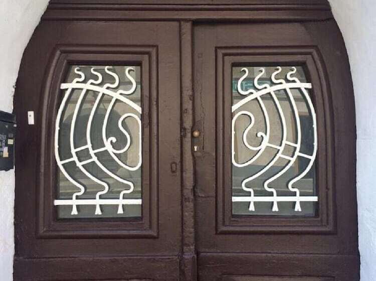 پانسیون City Wall House