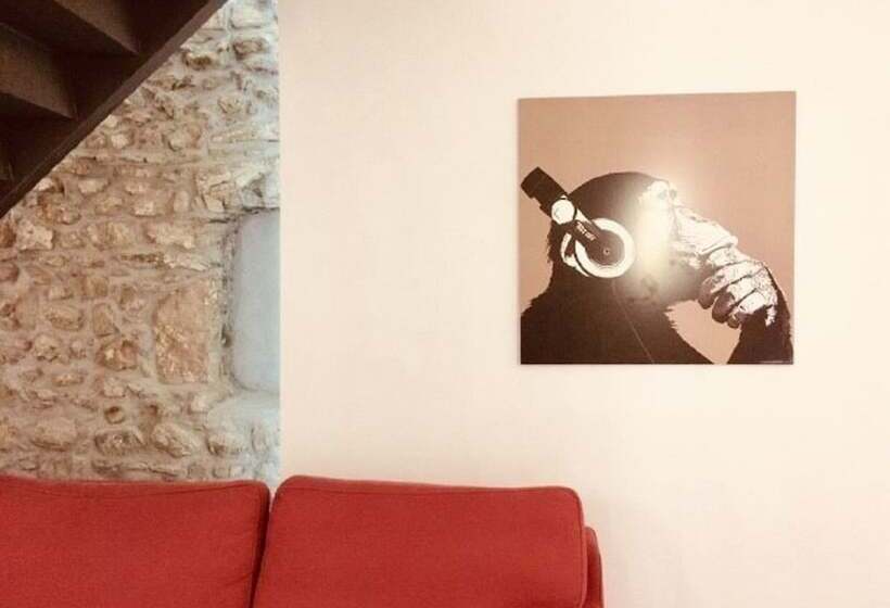 پانسیون City Wall House