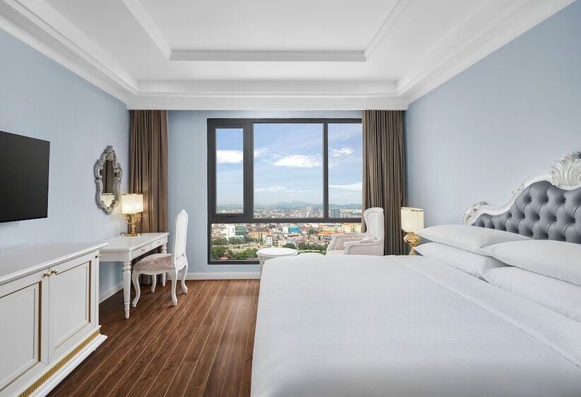 هتل Four Points By Sheraton Lang Son