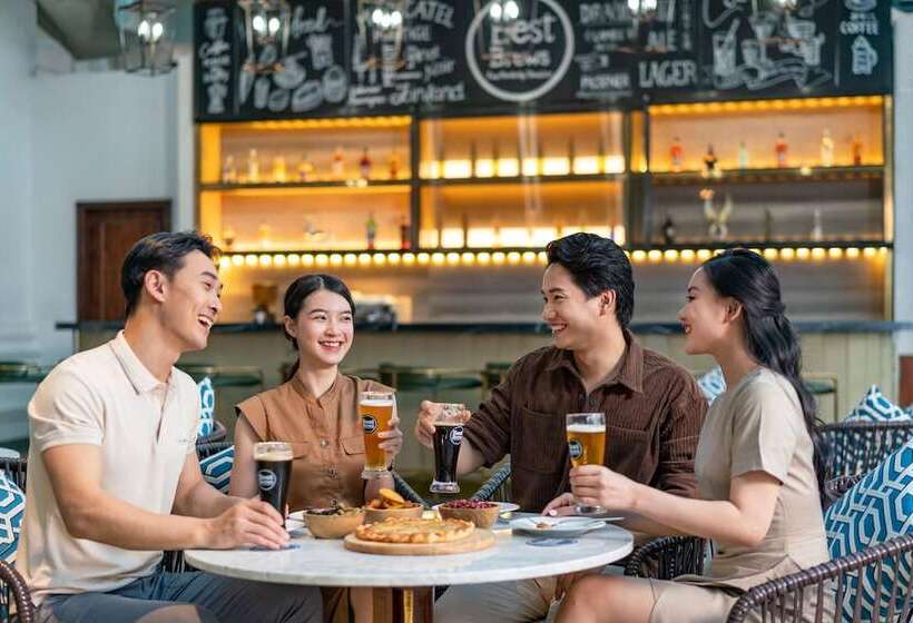 هتل Four Points By Sheraton Lang Son