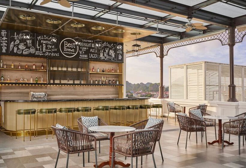 هتل Four Points By Sheraton Lang Son