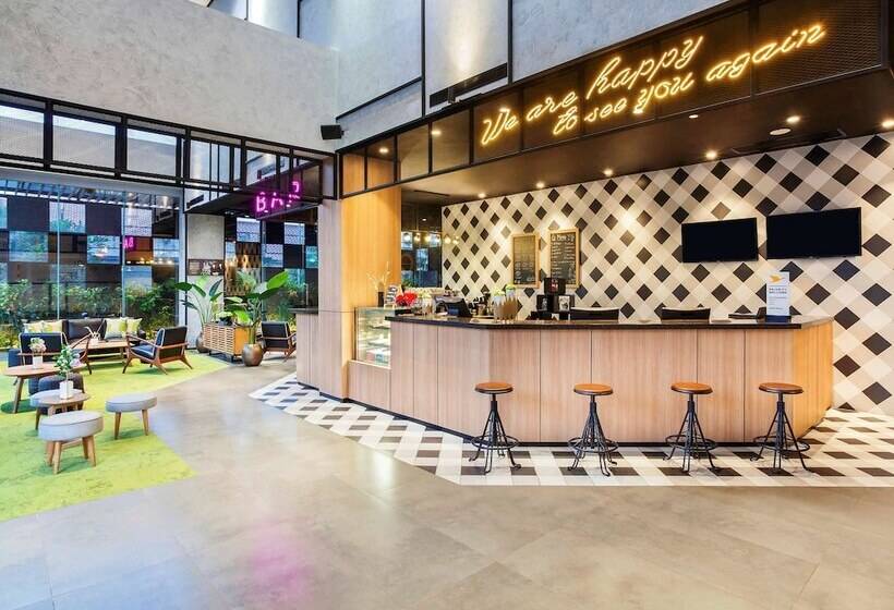 Отель Ibis Styles Bekasi Jatibening