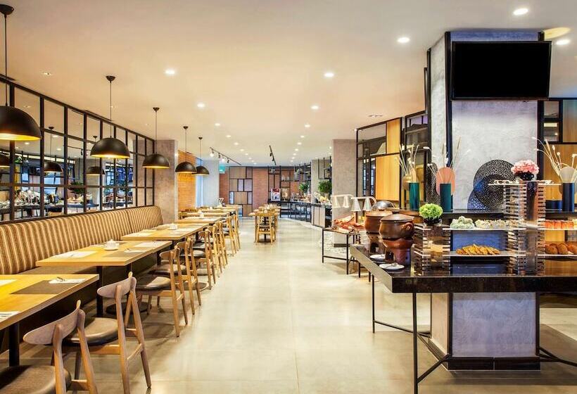 Отель Ibis Styles Bekasi Jatibening