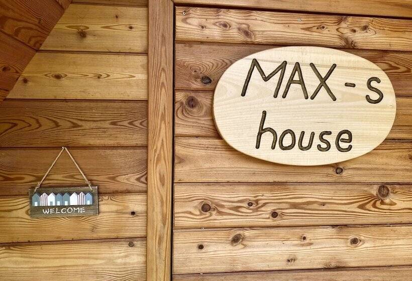 پانسیون Glamping Houses J Max