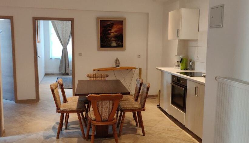 Bed Budget City Center Hannover Hostel