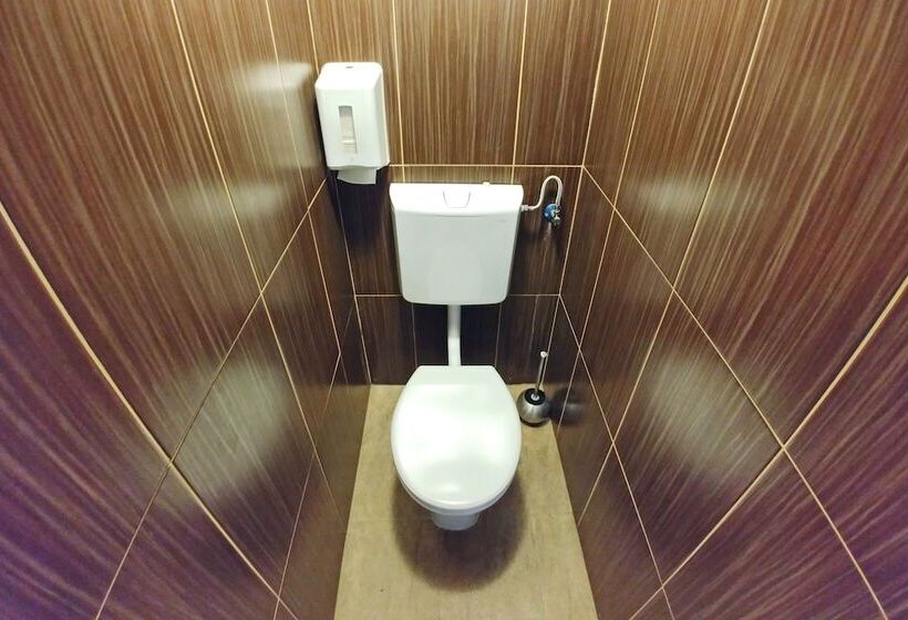 Cvet Gora   Camping, Glamping And Accomodations   Hostel