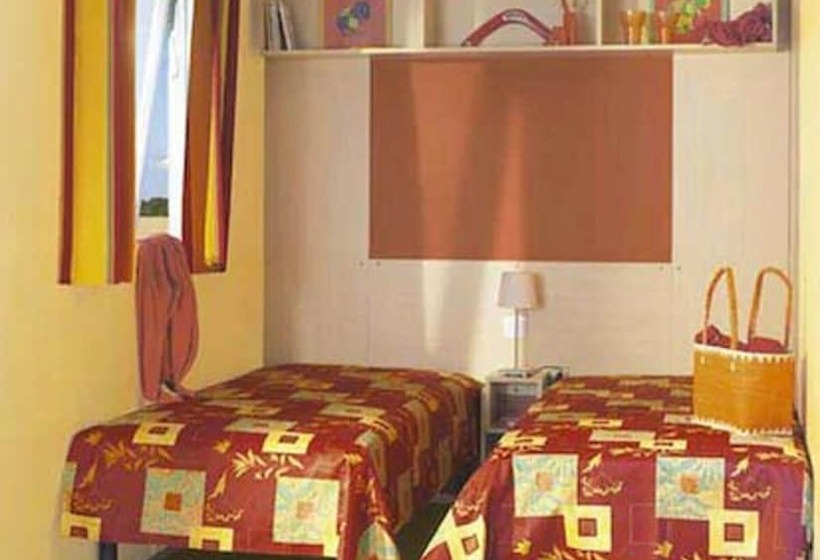 فندق Camping Domaine Du Lac De Miel