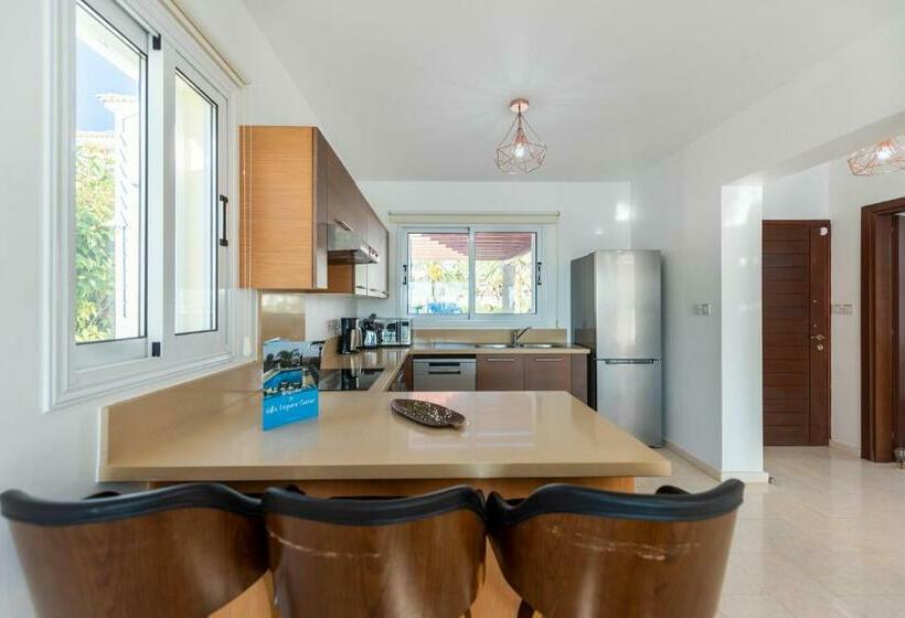 Villa Laguna Sunrise By Ezoria Villas