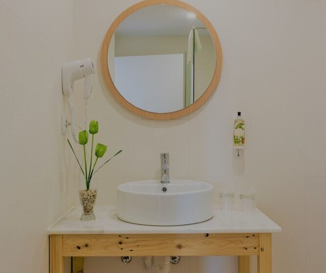 פנסיון O Poboa Guesthouse