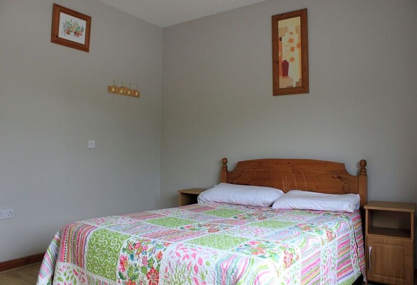 Woodview Cottage