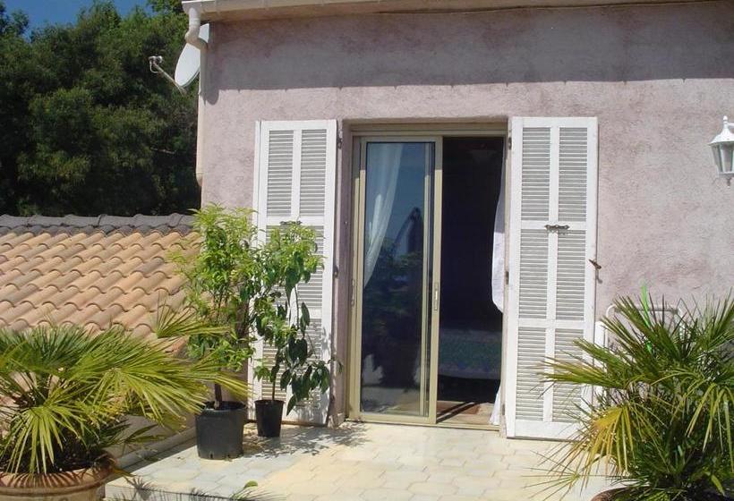 민박 Corsica Fiurita