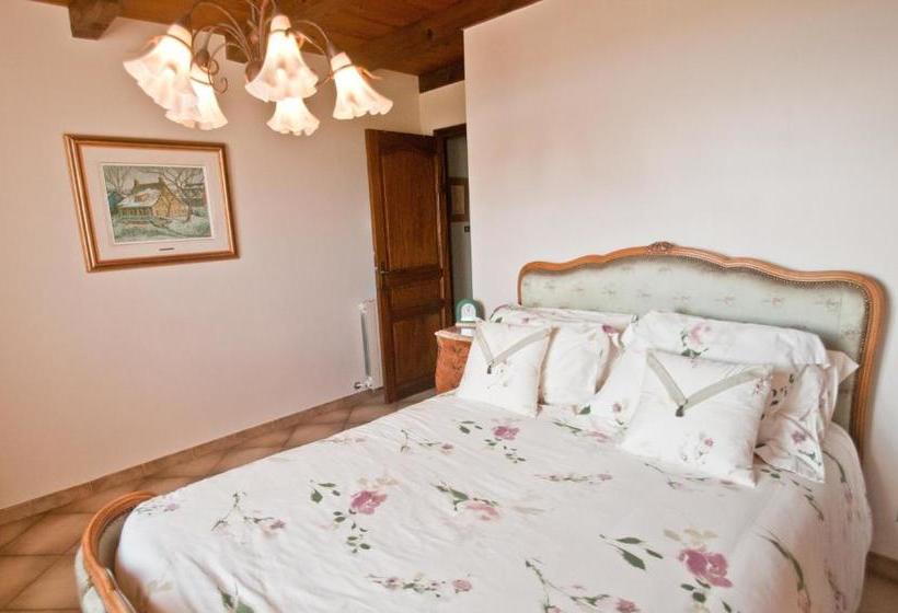 민박 Corsica Fiurita