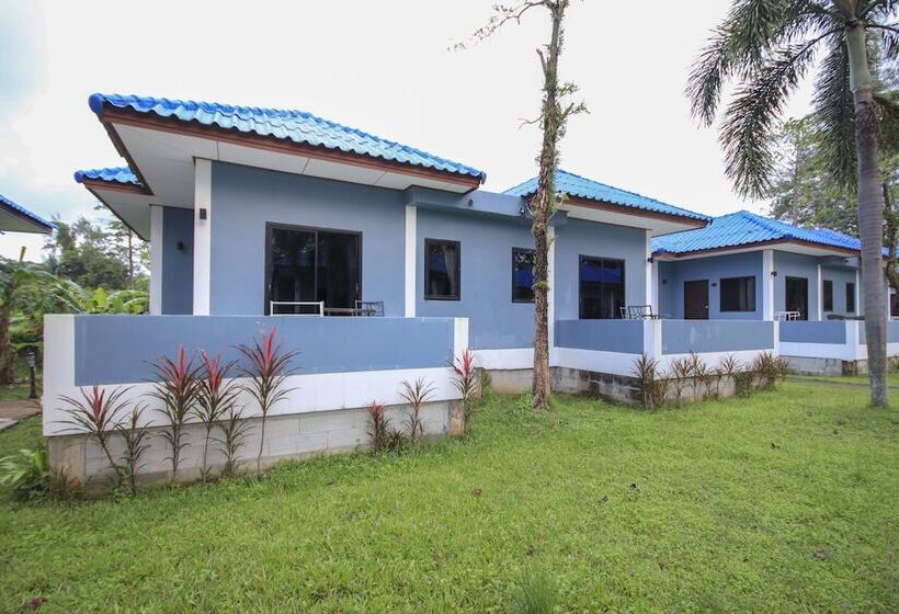 酒店 Capital O75345 Praewa Villas Naiyang Phuket