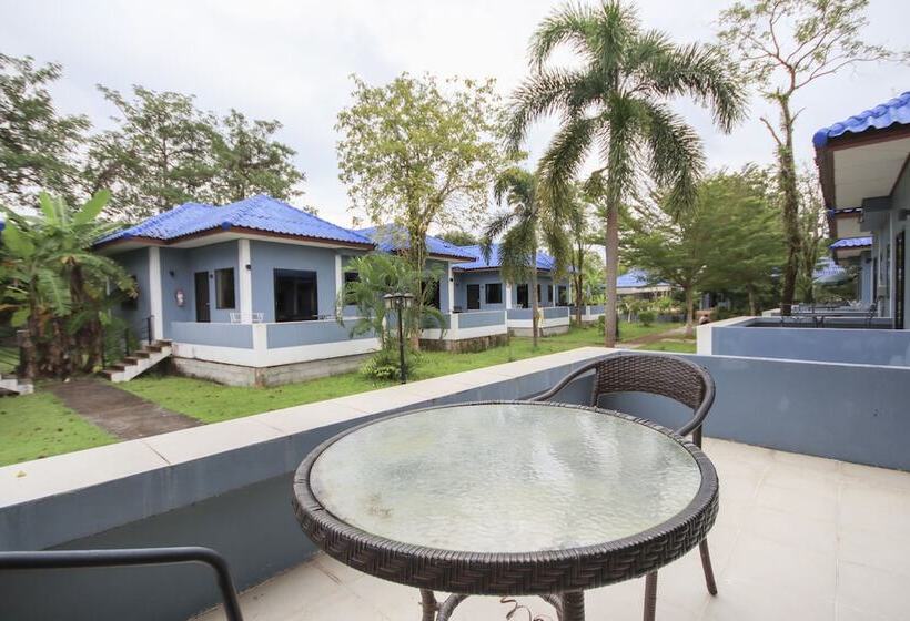 酒店 Capital O75345 Praewa Villas Naiyang Phuket