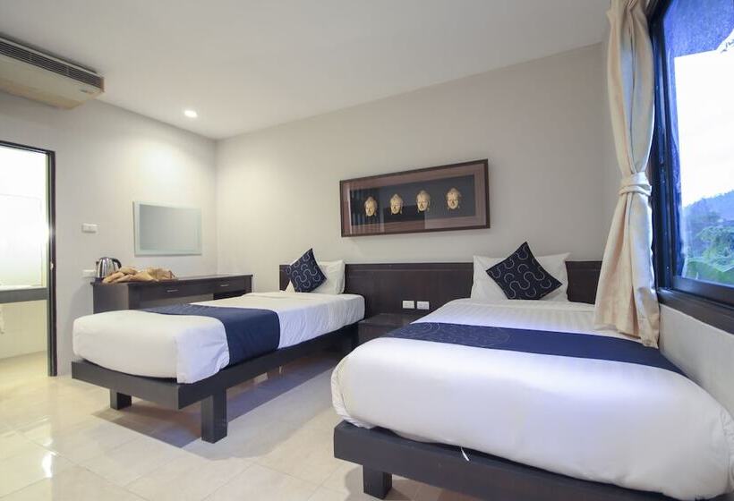 酒店 Capital O75345 Praewa Villas Naiyang Phuket