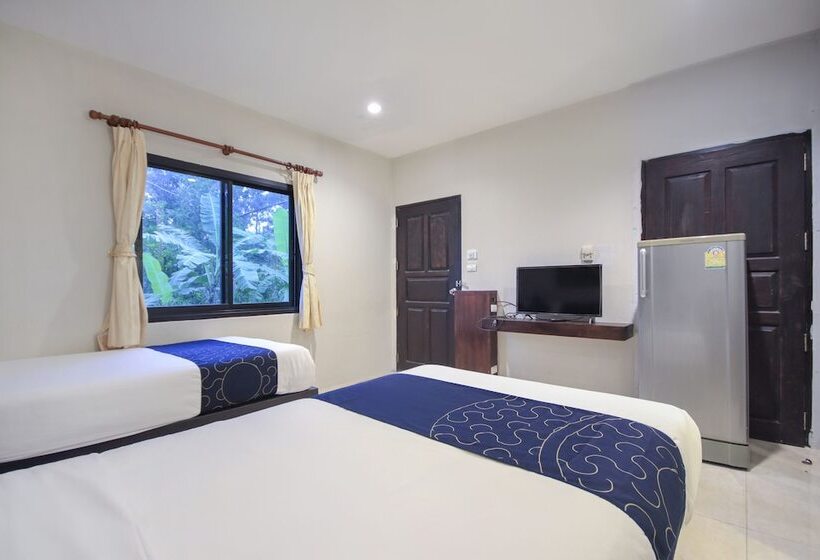 酒店 Capital O75345 Praewa Villas Naiyang Phuket