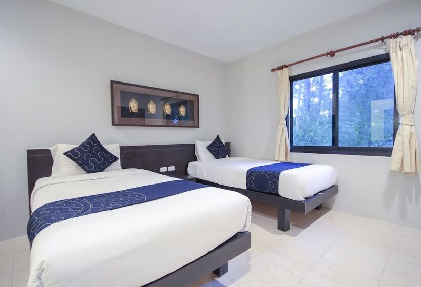 هتل Capital O75345 Praewa Villas Naiyang Phuket