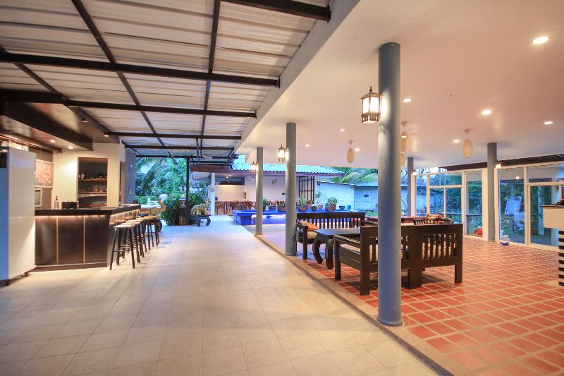 酒店 Capital O75345 Praewa Villas Naiyang Phuket