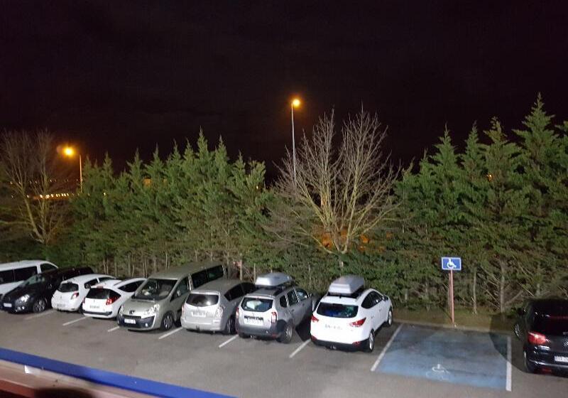 호텔 Holiday Lyon Est