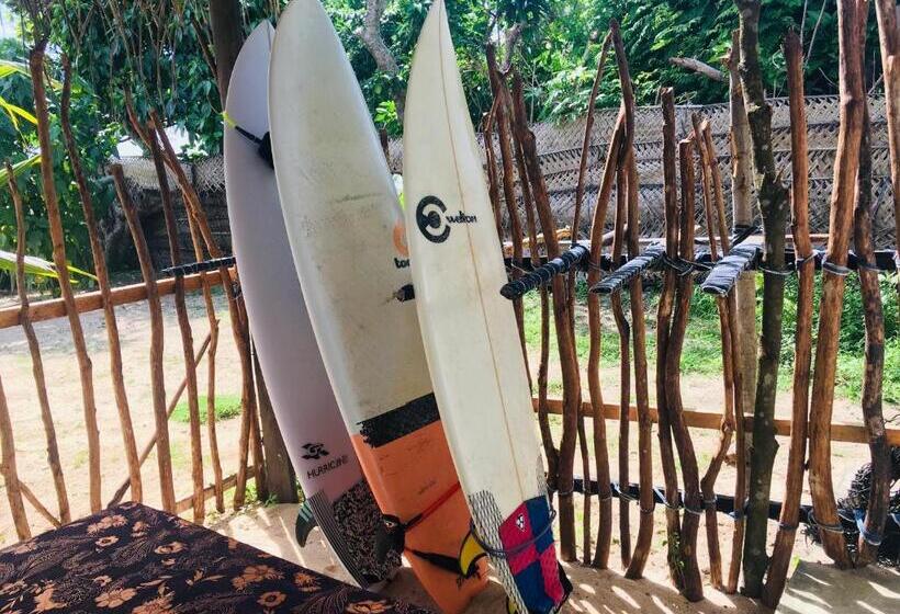 호텔 Laguna Surfing Stay