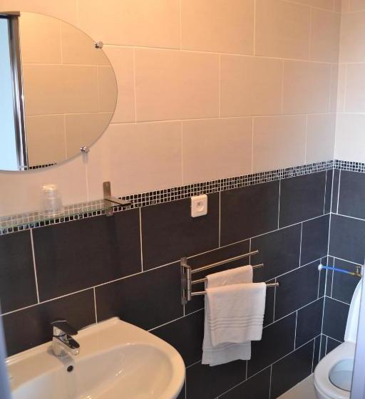 בית מלון כפרי Le Saint Julien