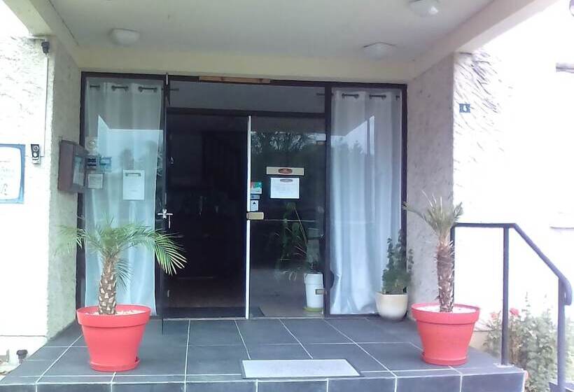 ホテル Restaurant Le Manguier