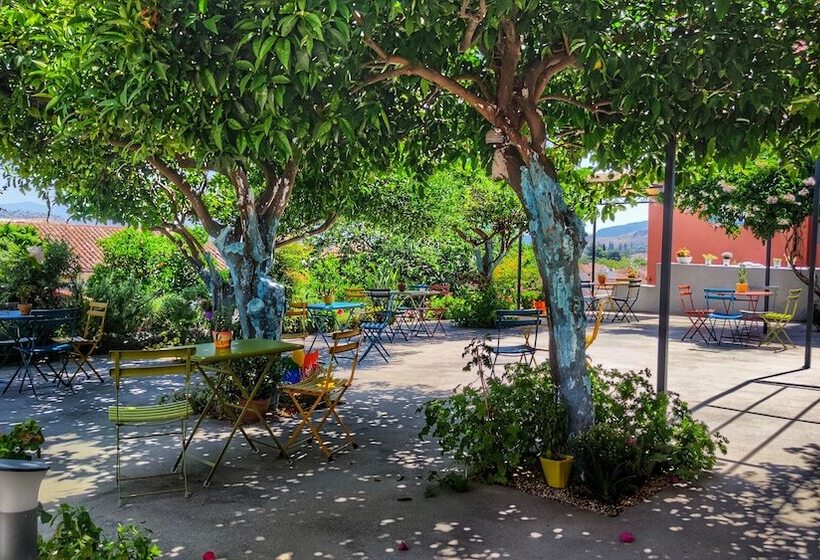 펜션 Aethra Boutique Rooms