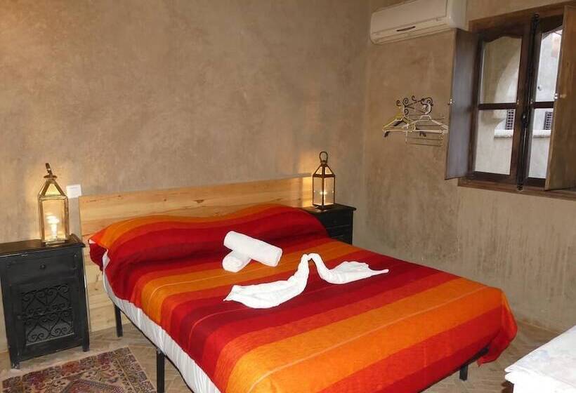 پانسیون Chez Barek