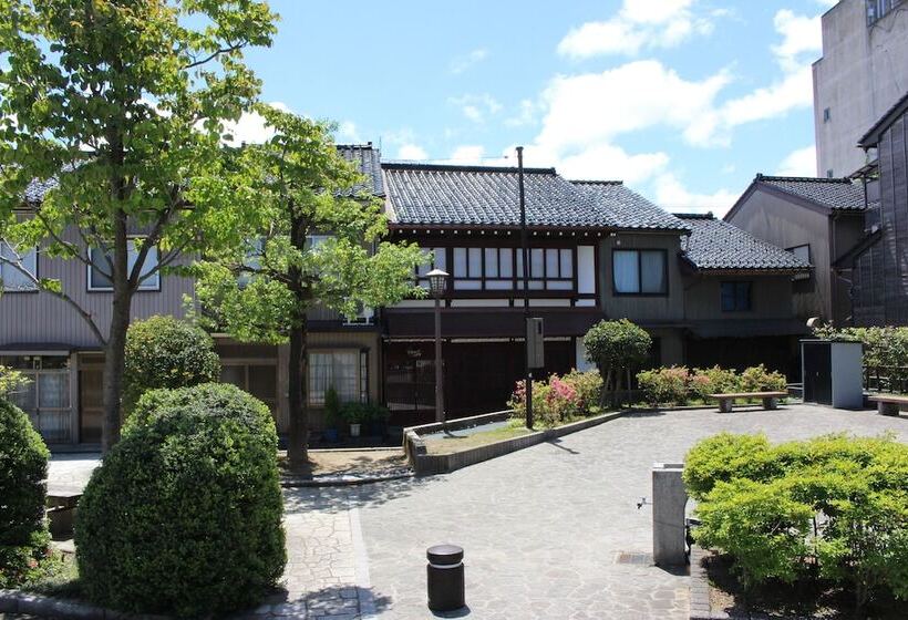 ペンション Toyama Takaoka Kanayamachi Samanokohouse