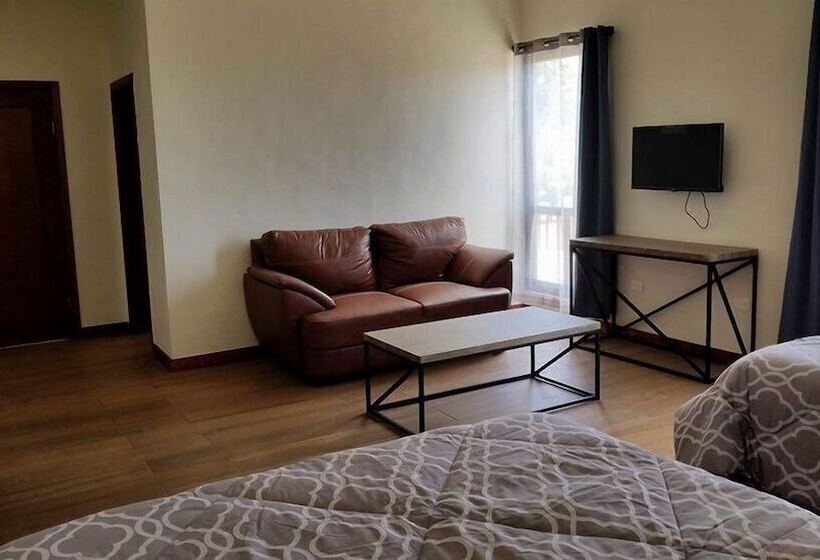 膳宿费 Villa Corsua