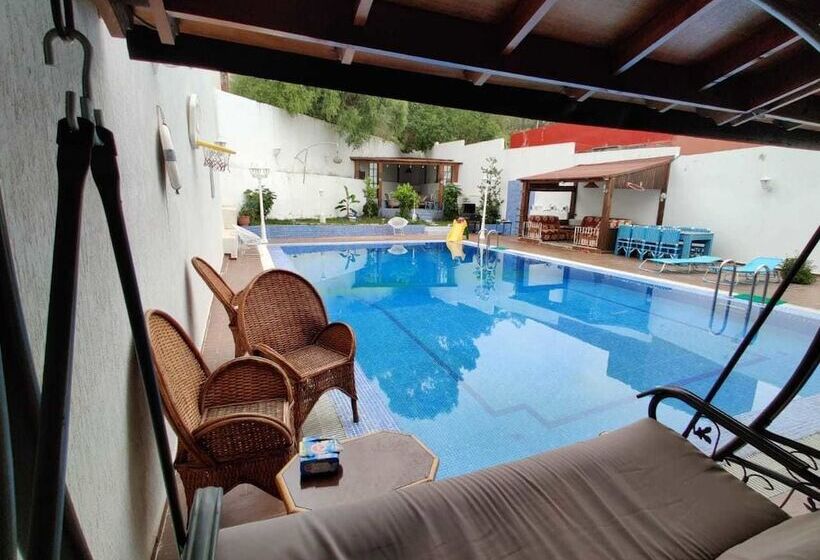 Villa Des Gens Heureux