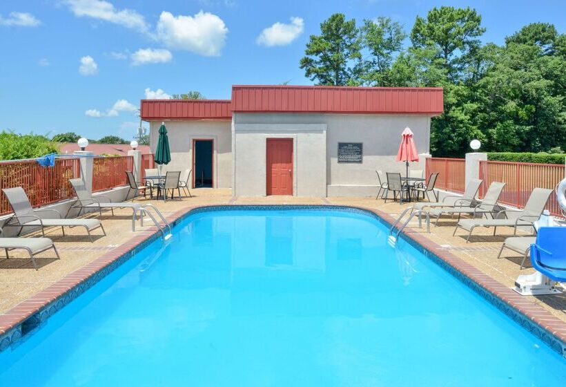 ホテル Americas Best Value Inn Batesville