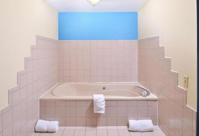 ホテル Americas Best Value Inn Batesville