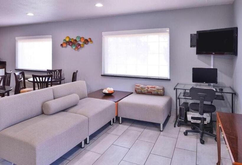 ホテル Americas Best Value Inn Batesville