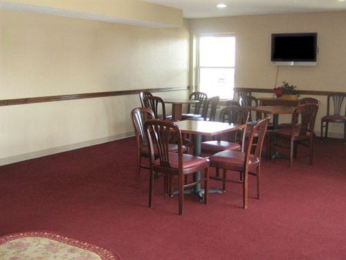 Отель Americas Best Value Inn - Springfield I-65 Battlefield