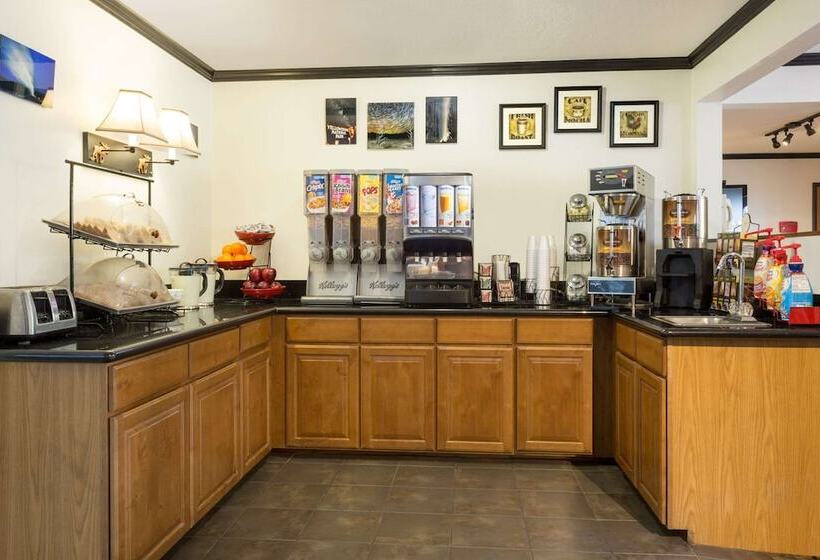 فندق Baymont By Wyndham Bozeman