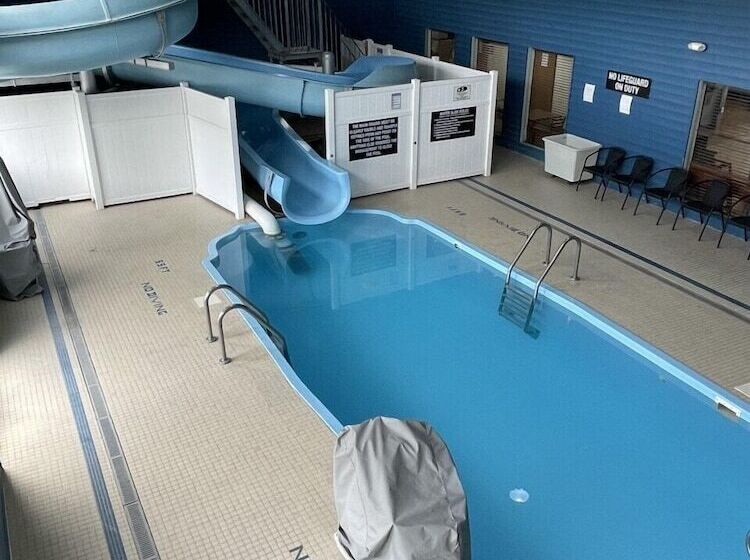 هتل Baymont By Wyndham Bozeman