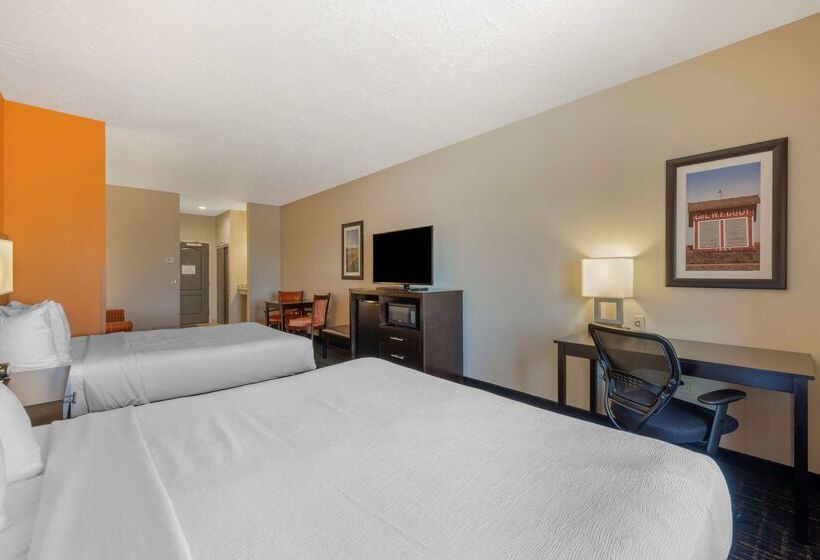 Отель Best Western Plus North Platte Inn & Suites