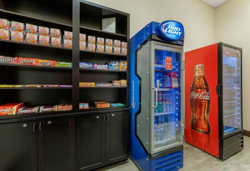 Отель Best Western Plus North Platte Inn & Suites