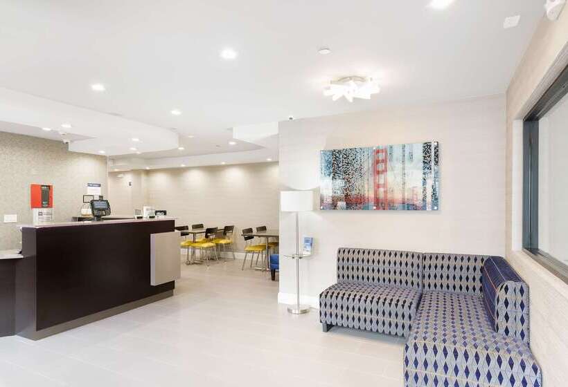 فندق Best Western Red Coach Inn