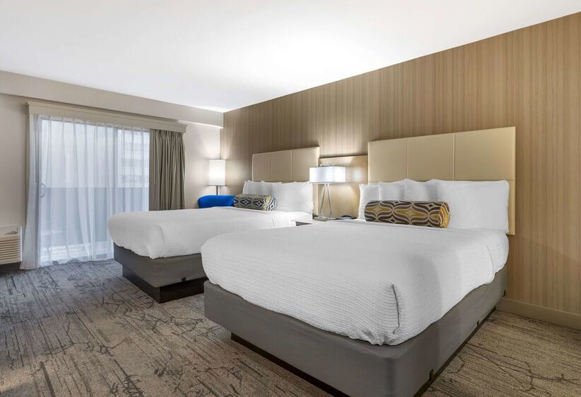 فندق Best Western Red Coach Inn