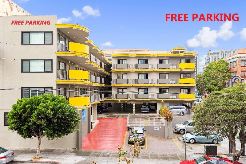 فندق Best Western Red Coach Inn