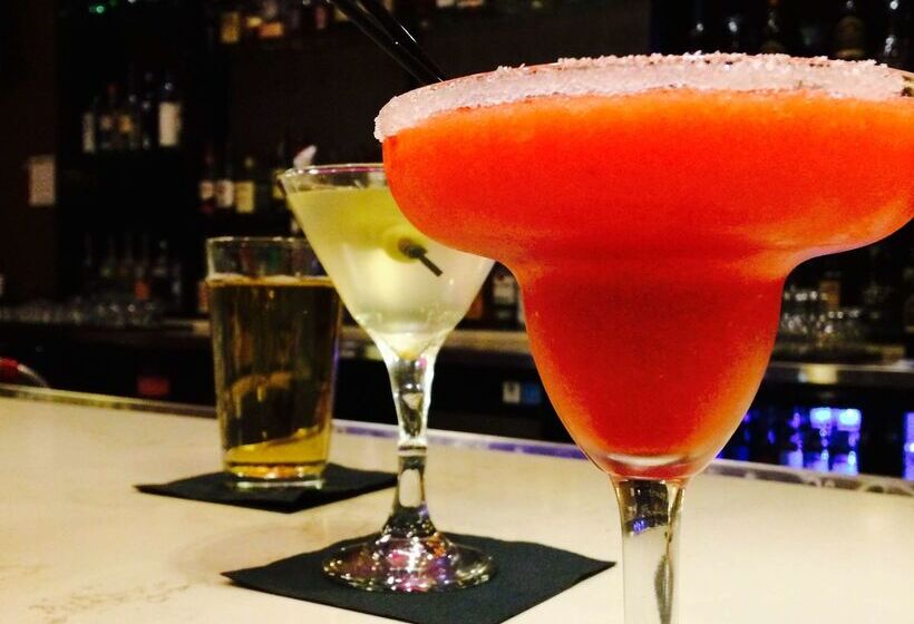 فندق Best Western Saluki Inn