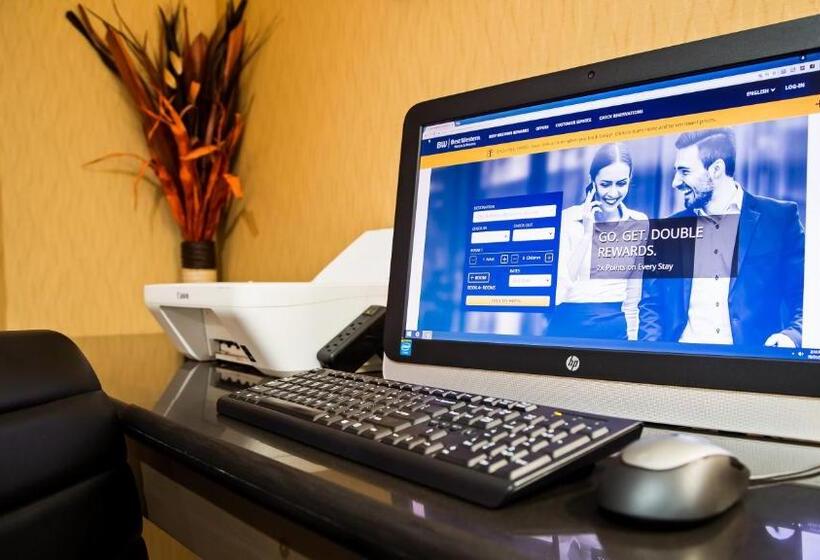 فندق Best Western Saluki Inn