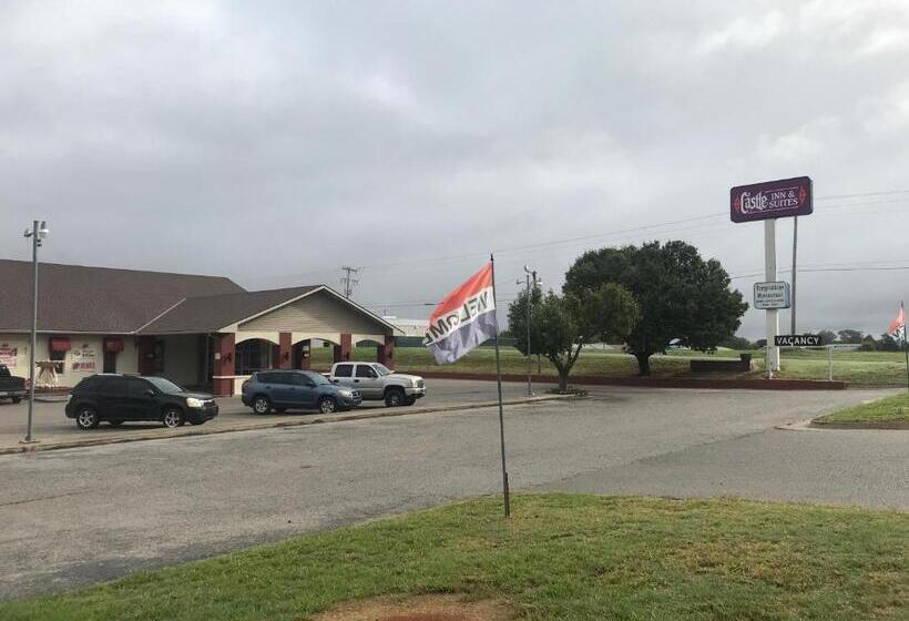 فندق Castle Inn & Suites Anadarko