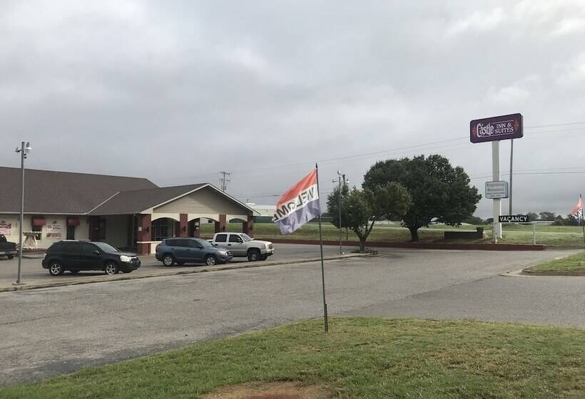 فندق Castle Inn & Suites Anadarko