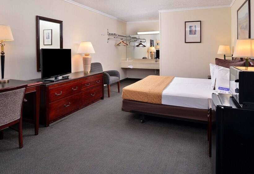 فندق Castle Inn & Suites Anadarko